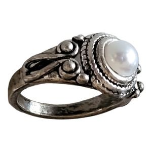 Faux Round Pearl Antiqued Silver Tone Ring Size 9 3/4